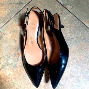 Calvin Klein Kitten heel pumps